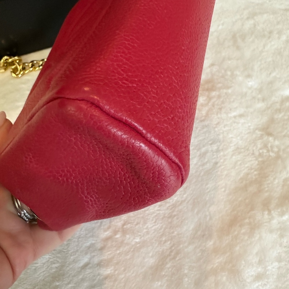 Pink CHANEL bag - Picture 2 of 16